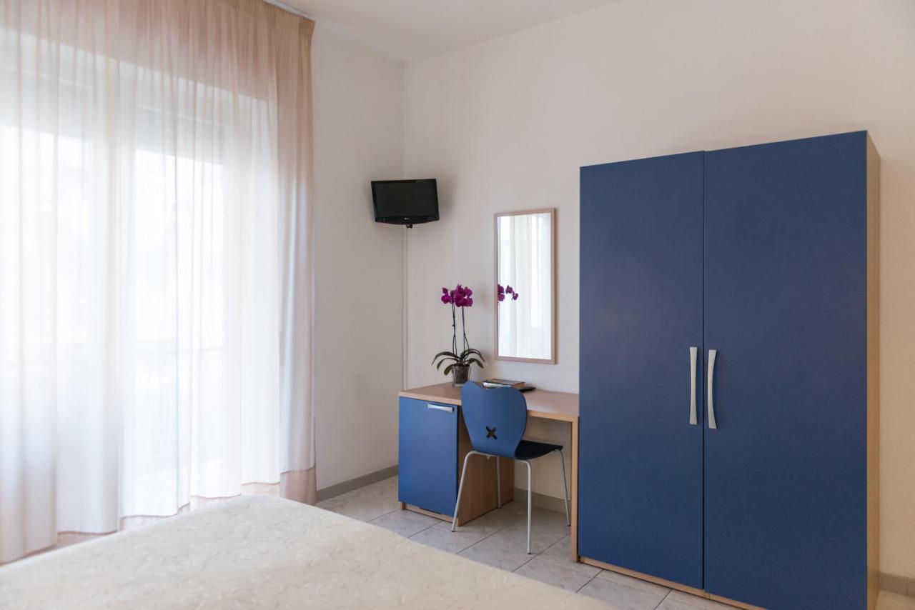 גאטה Hotel Viola מראה חיצוני תמונה