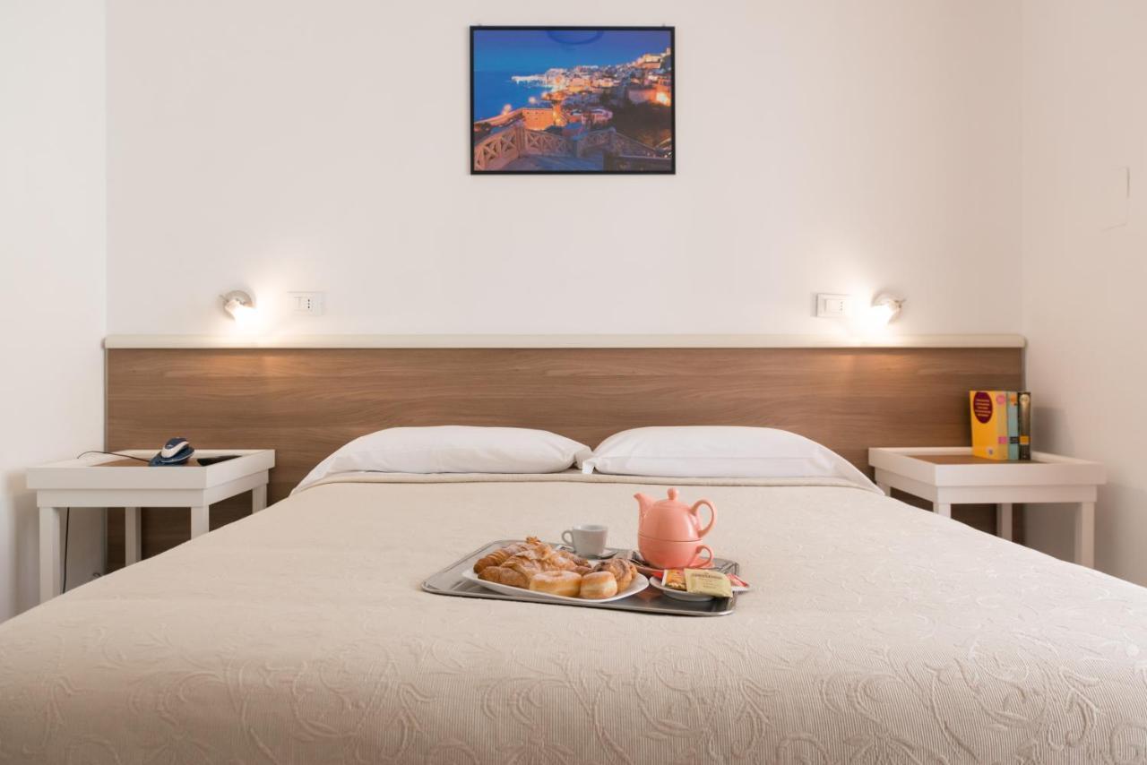 גאטה Hotel Viola מראה חיצוני תמונה