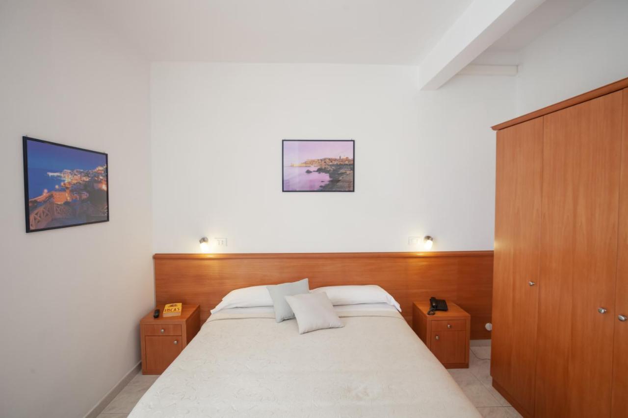 גאטה Hotel Viola מראה חיצוני תמונה
