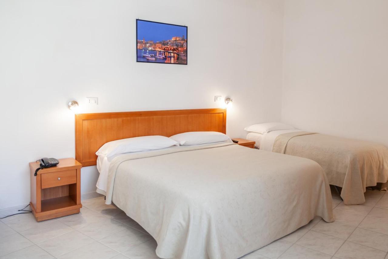 גאטה Hotel Viola מראה חיצוני תמונה