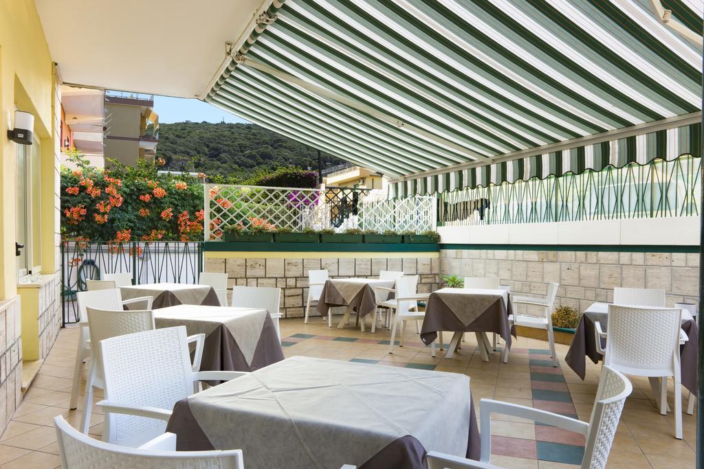 גאטה Hotel Viola מראה חיצוני תמונה